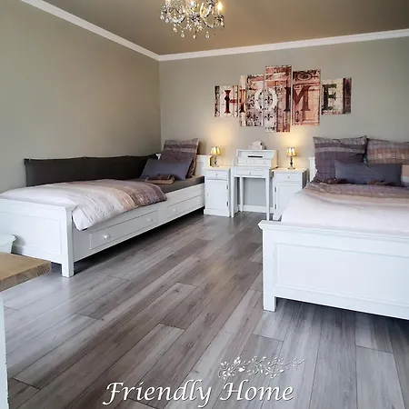 Friendly - Stadthaus Holiday home Bornheim (Rheinland)