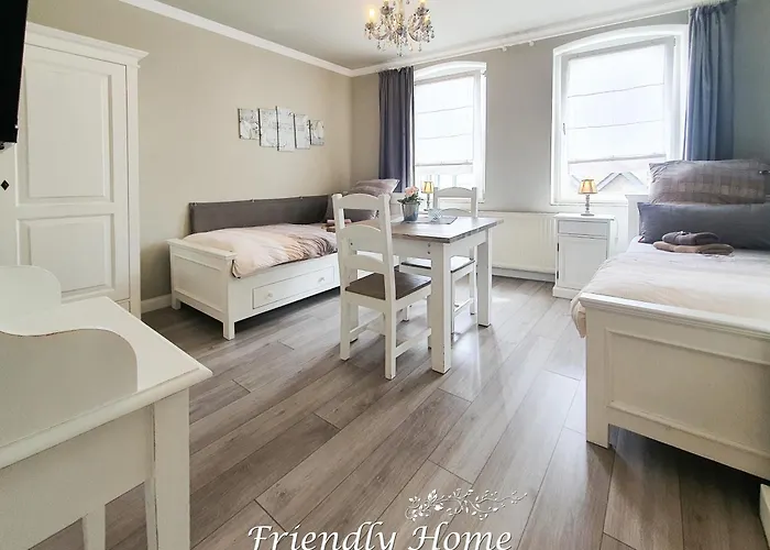 Friendly - Stadthaus Semesterbostad *