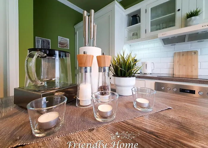 Friendly - Stadthaus * Bornheim (Rheinland)